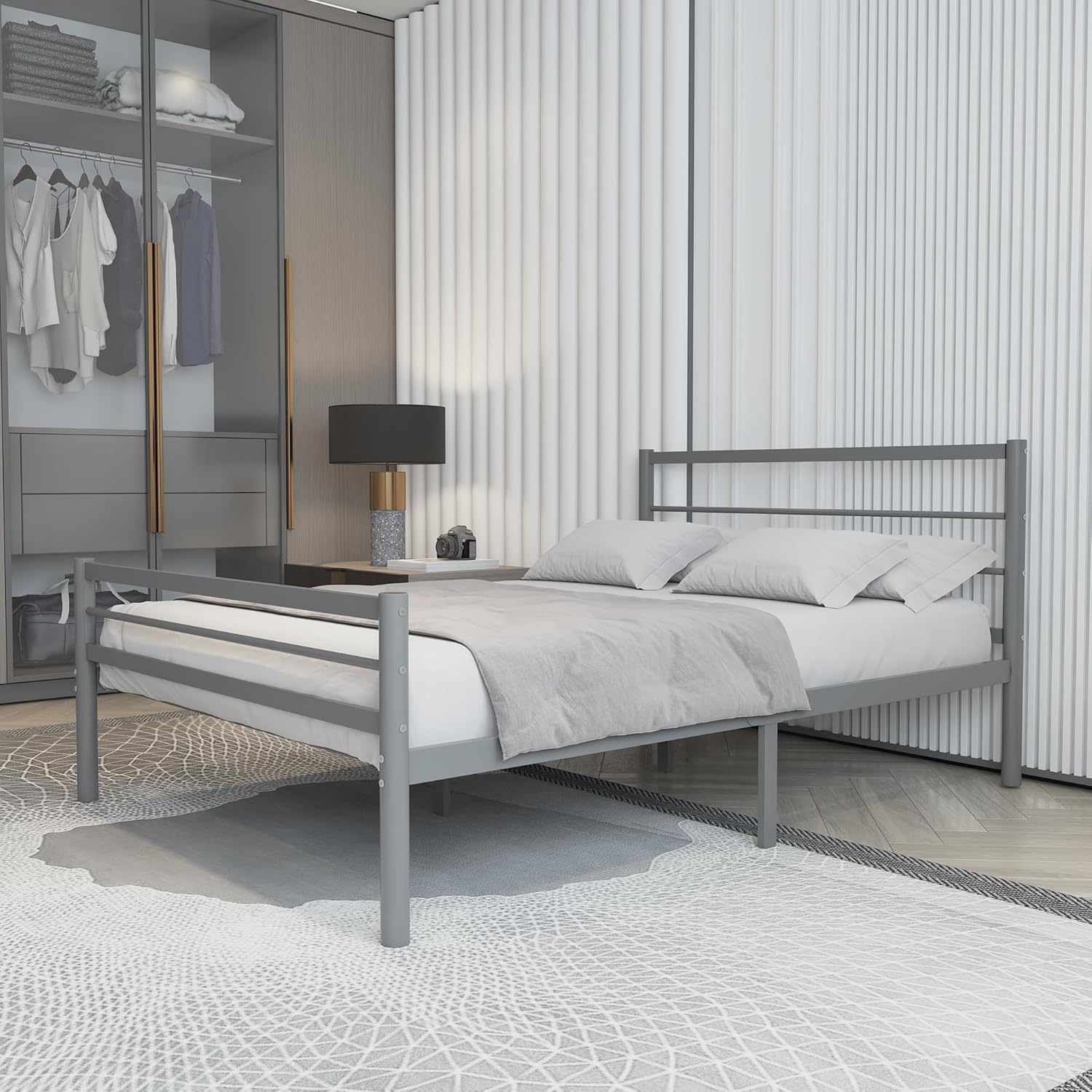 Chester 4ft6 Double Grey Silver Bed Front View